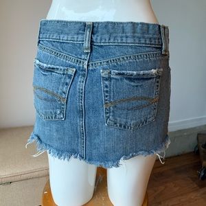 Y2K Abercrombie and Fitch A&F Light Wash Denim Jean Skirt 00